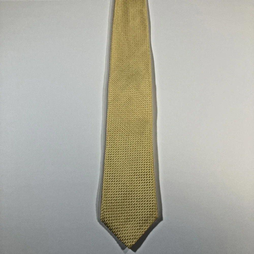 JZ Richards Boulder Yellow Gold Basketweave Diamond Silk Necktie 61